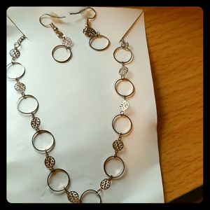 🌟Fun Necklace & Earring Set🌟